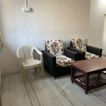 فندق Vasavi Nivas تيروباتي المظهر الخارجي الصورة